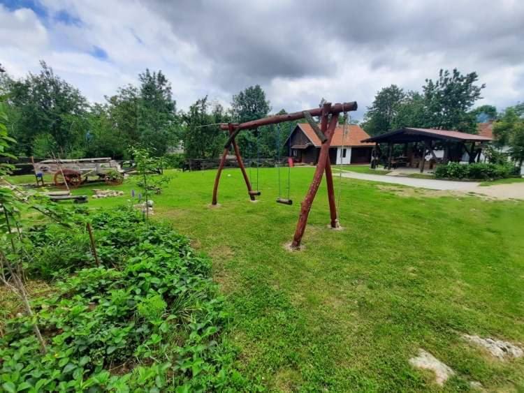 Ranch Farm Stay ラコヴィツァ エクステリア 写真